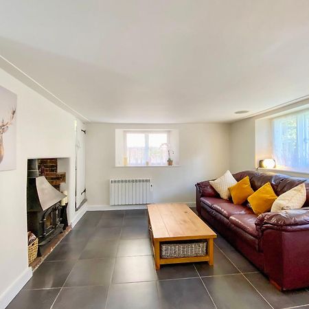Mortimer Cottage Wootton Rivers Zewnętrze zdjęcie